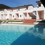 Elba Island Pool & Tennis