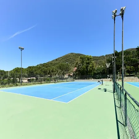 Apartahotel Elba Island Pool & Tennis